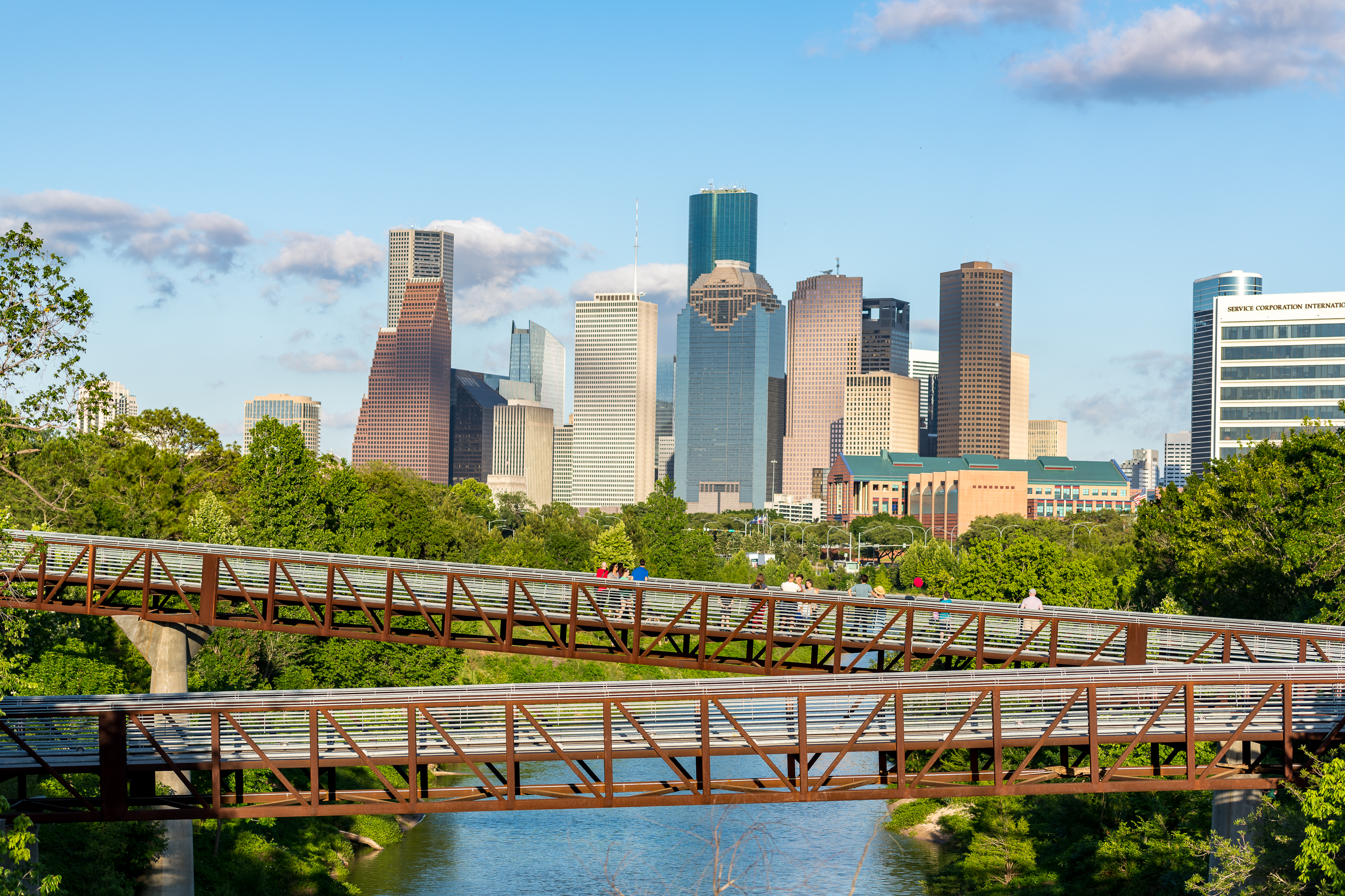 H_GHP_Buffalo Bayou_Downtown Skyline_Pedestrian Bridge_2019