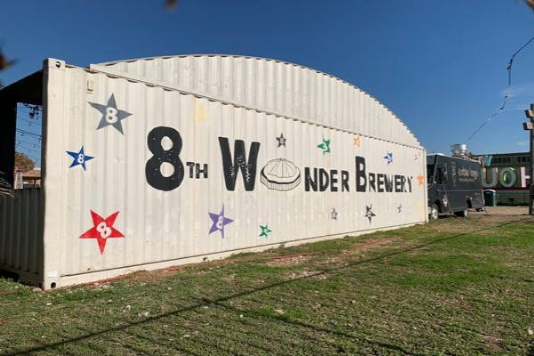 nightlife 8th wonder brewery